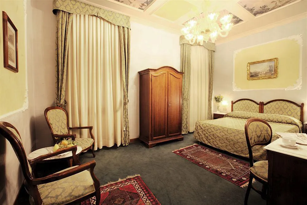 ***  Hotel Pausania Venice Italy