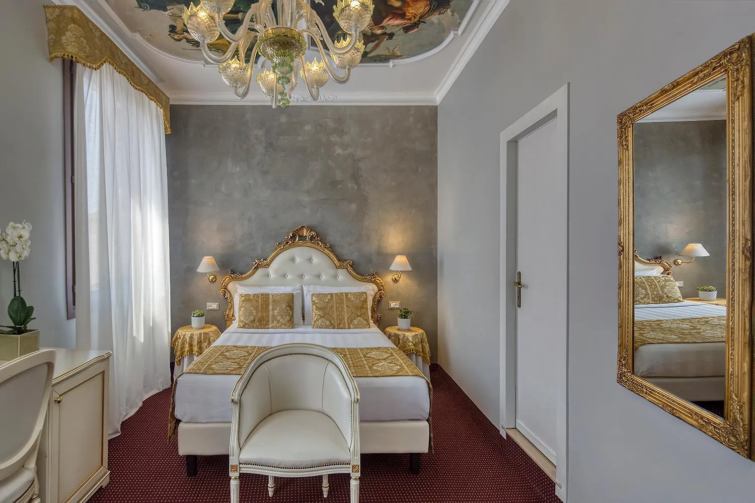 Hotel Pausania Venice 3*,  Italy