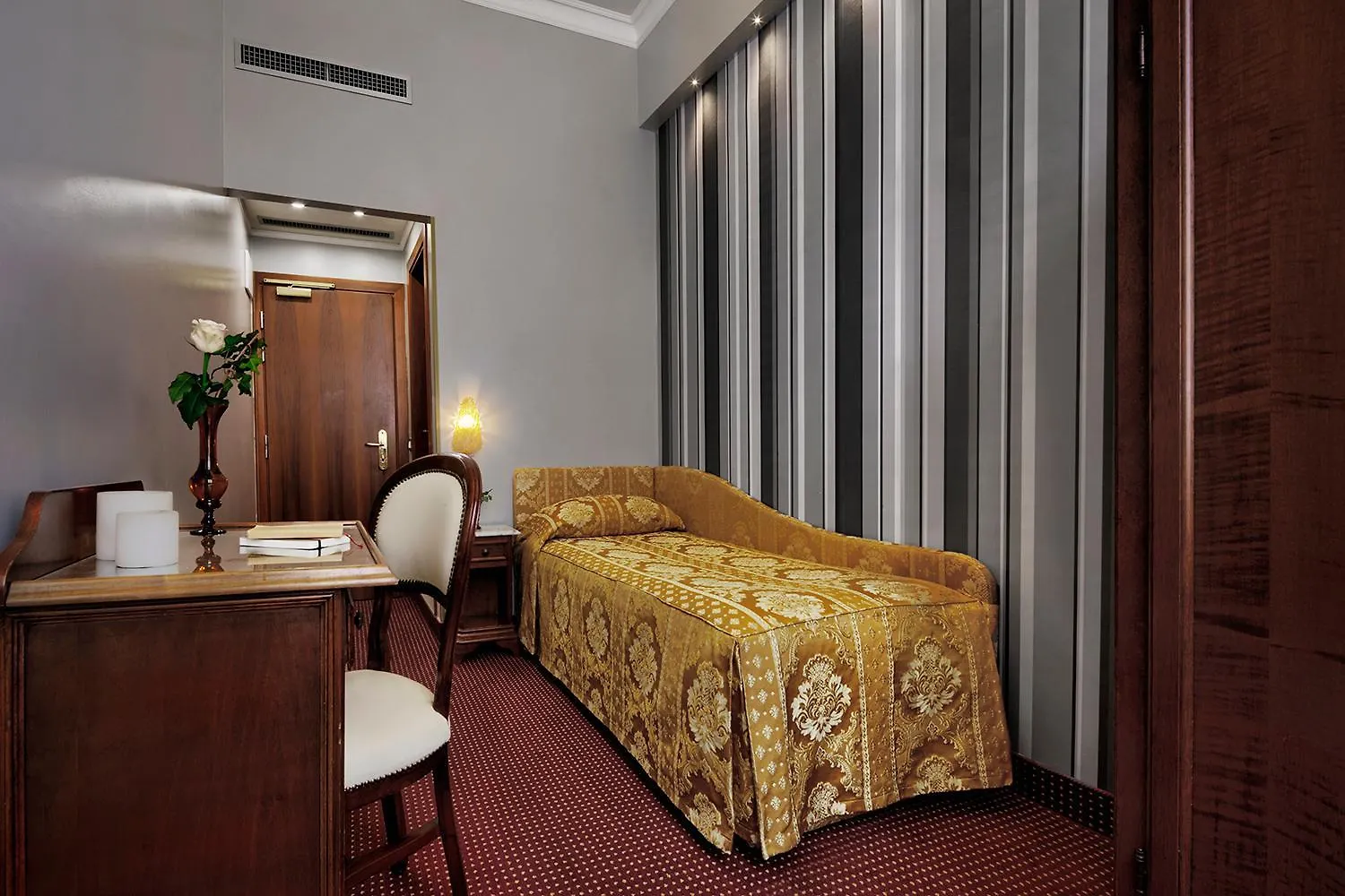 Hotel Pausania Venice